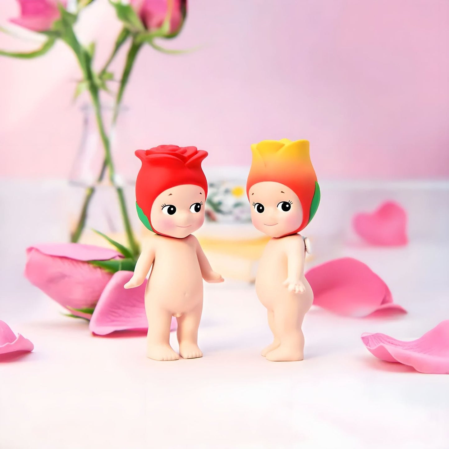 Sonny Angel série Flores com personagens florais coloridas e caixa surpresa