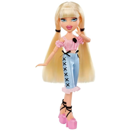 Bratz Goin' Out Cloe doll from the Goin' Out collection with accessories