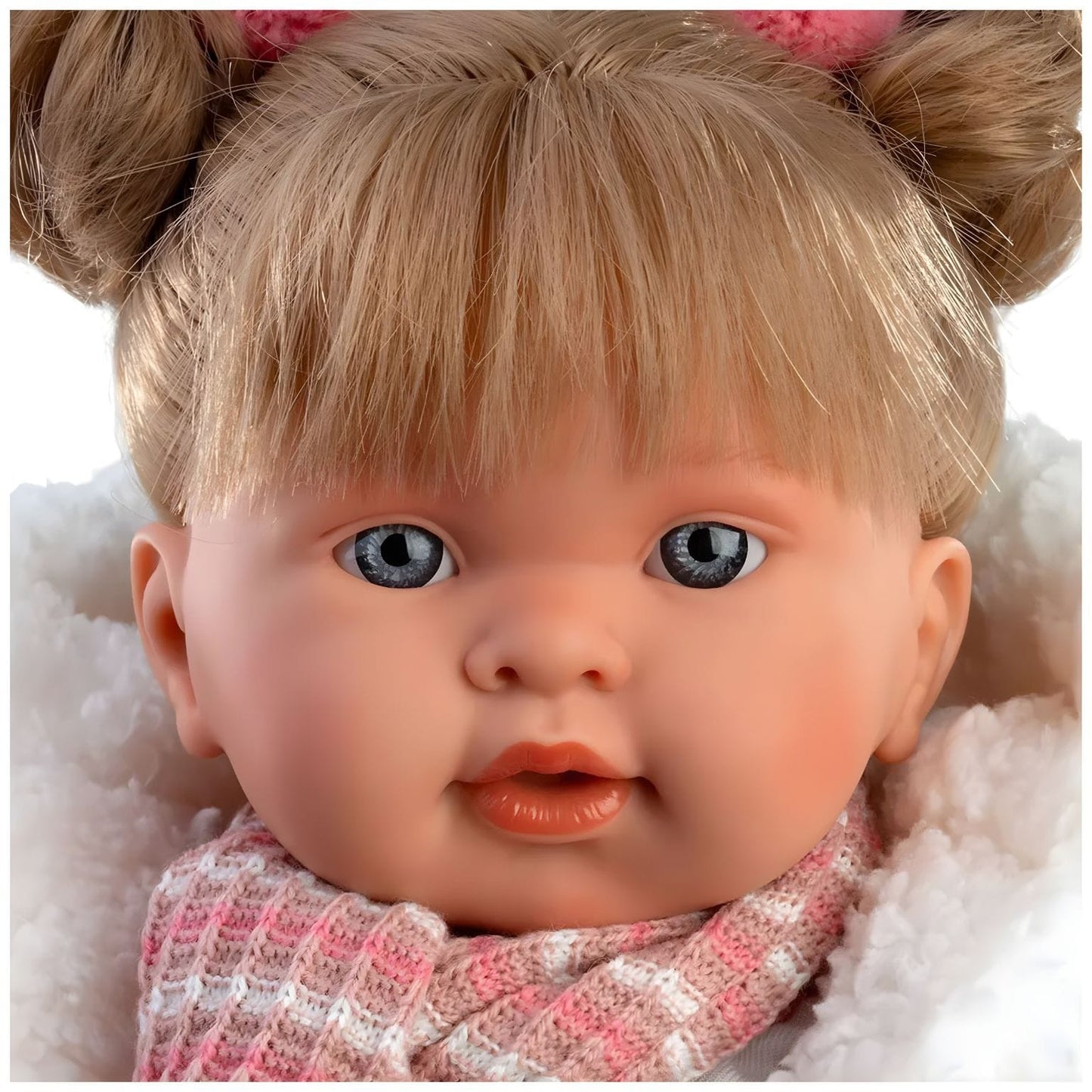 Boneca Alexandra Chorona 42 cm para brincadeiras de cuidar