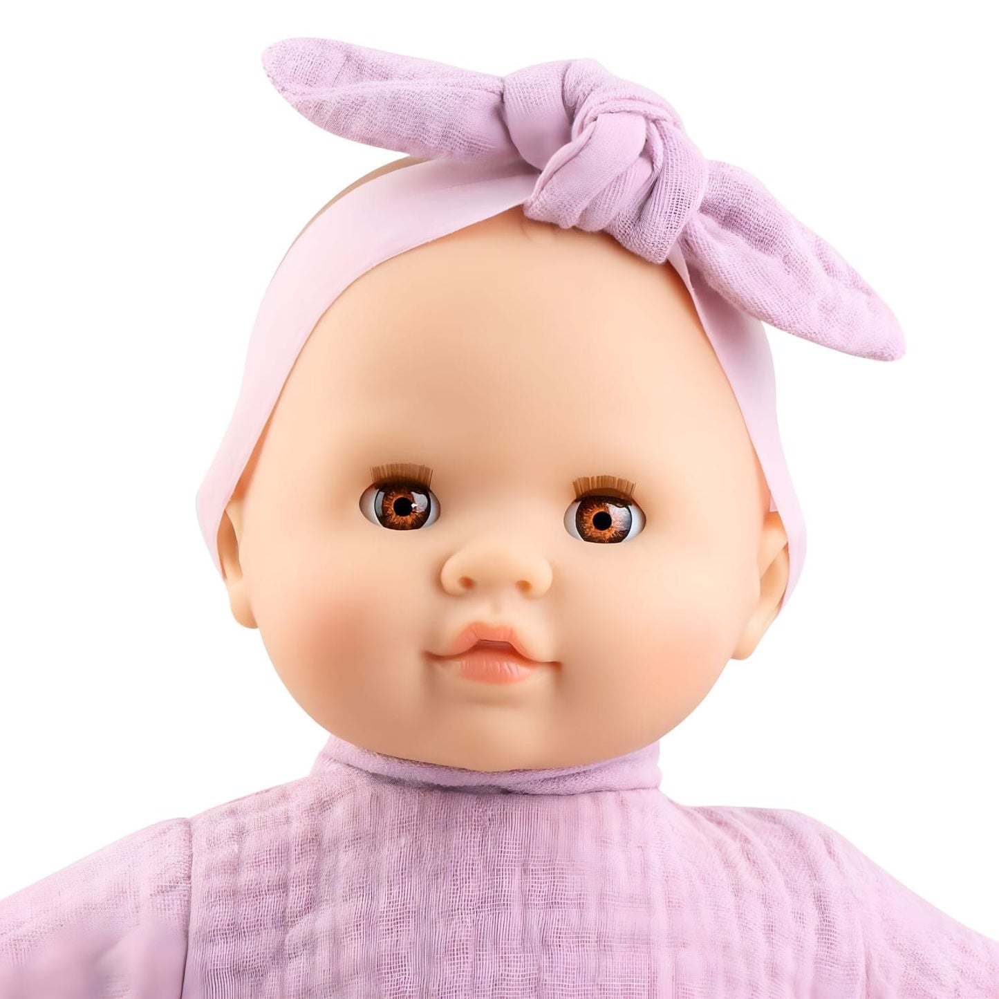 Boneca Noemi com corpo mole para momentos de ternura e imaginação