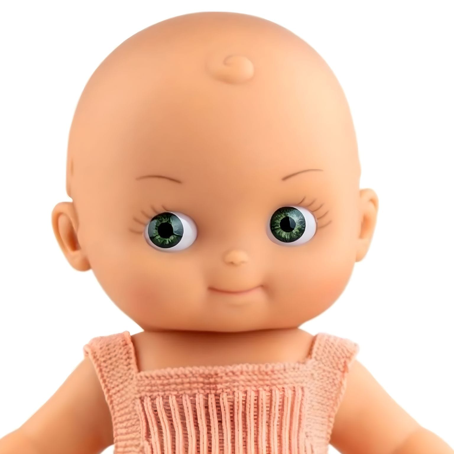 Detalhe do Boneco Mini Panchas com pijama cor de salmão