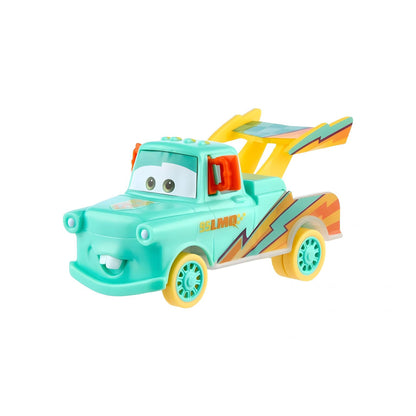 Mater turquesa com asa amarela, do pack Disney Pixar Cars Lightning McQueen e Mater
