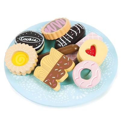 Le Toy Van wooden biscuit set with blue plate and pastel play sweets