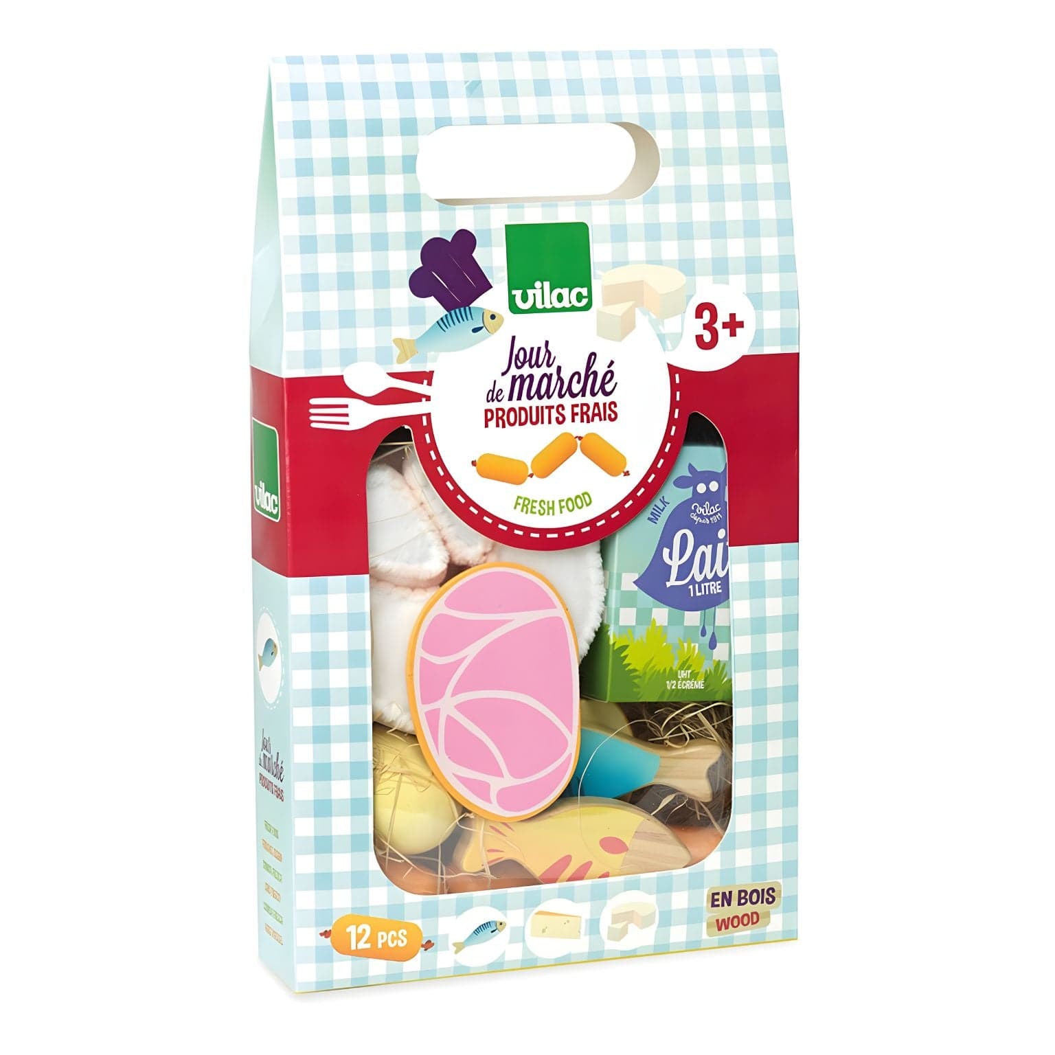 criança a brincar com conjunto de alimentos em madeira da Vilac com alimentos de faz de conta e caixa de leite