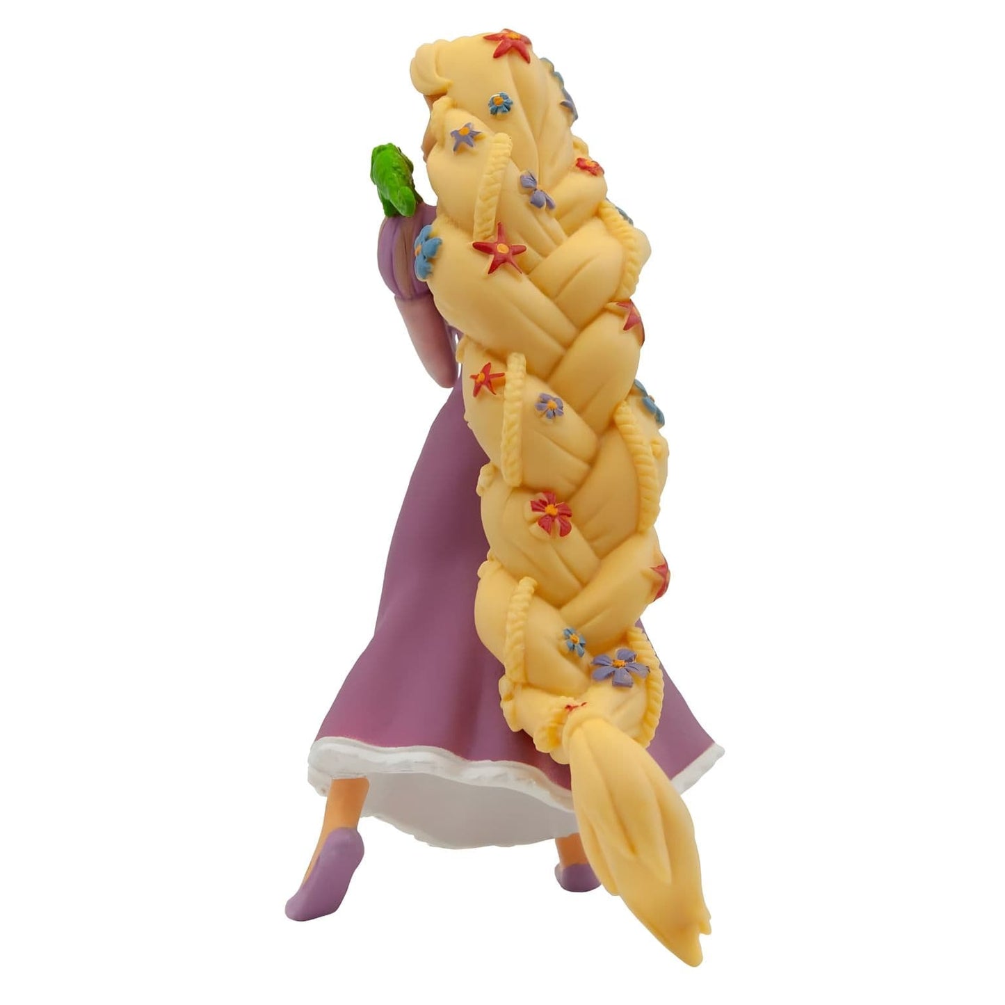 Rapunzel com flores em vestido roxo inspirada no universo Princesas Disney