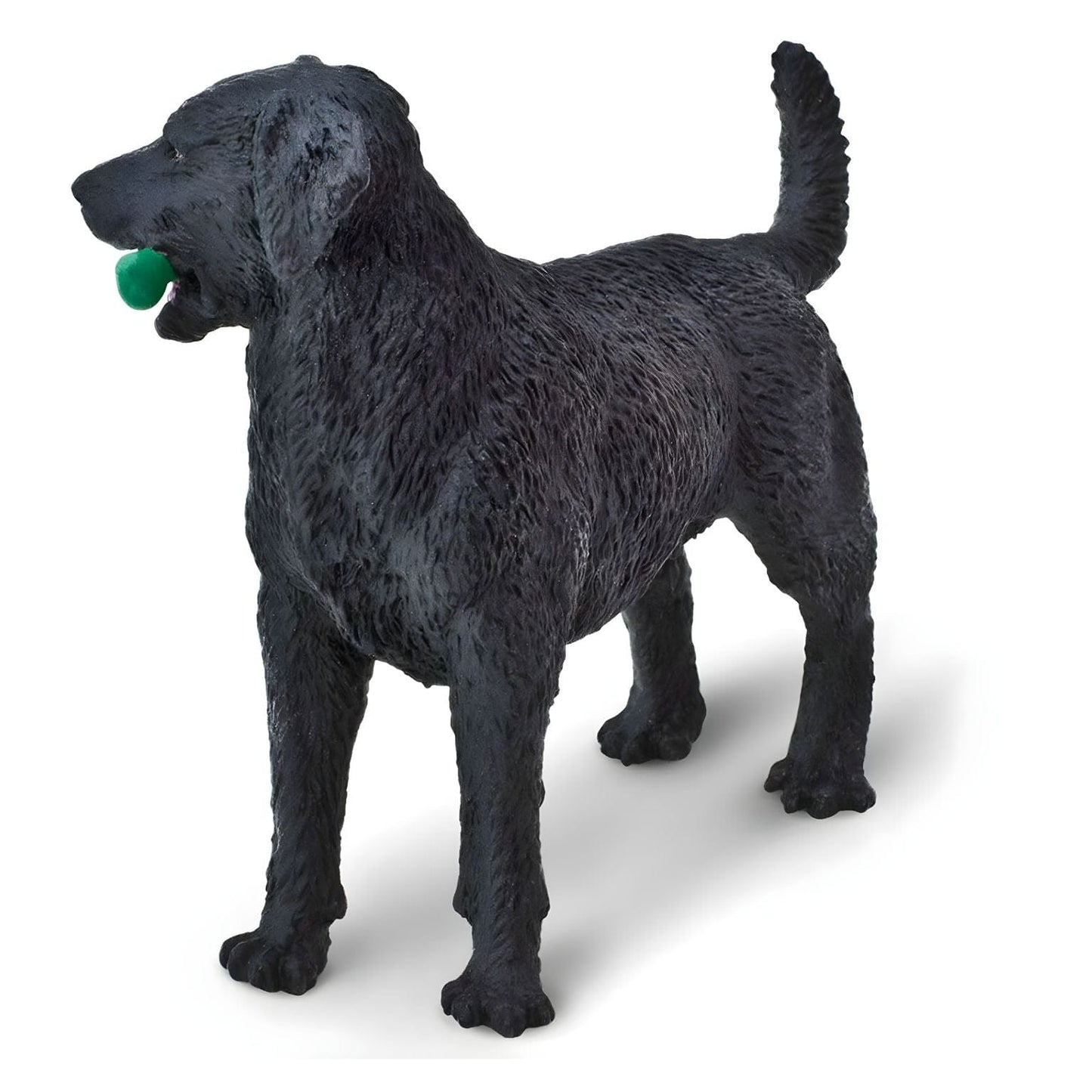 Detalhe da figura de borracha Labrador preto