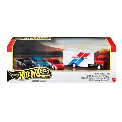 Hot Wheels Premium Car Culture Team Transport set Team Transport with truck and BRE Datsun race cars