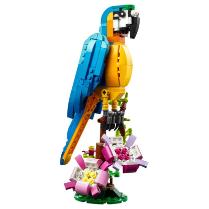 LEGO Creator Exotic Parrot 31136 with movable wings and tail