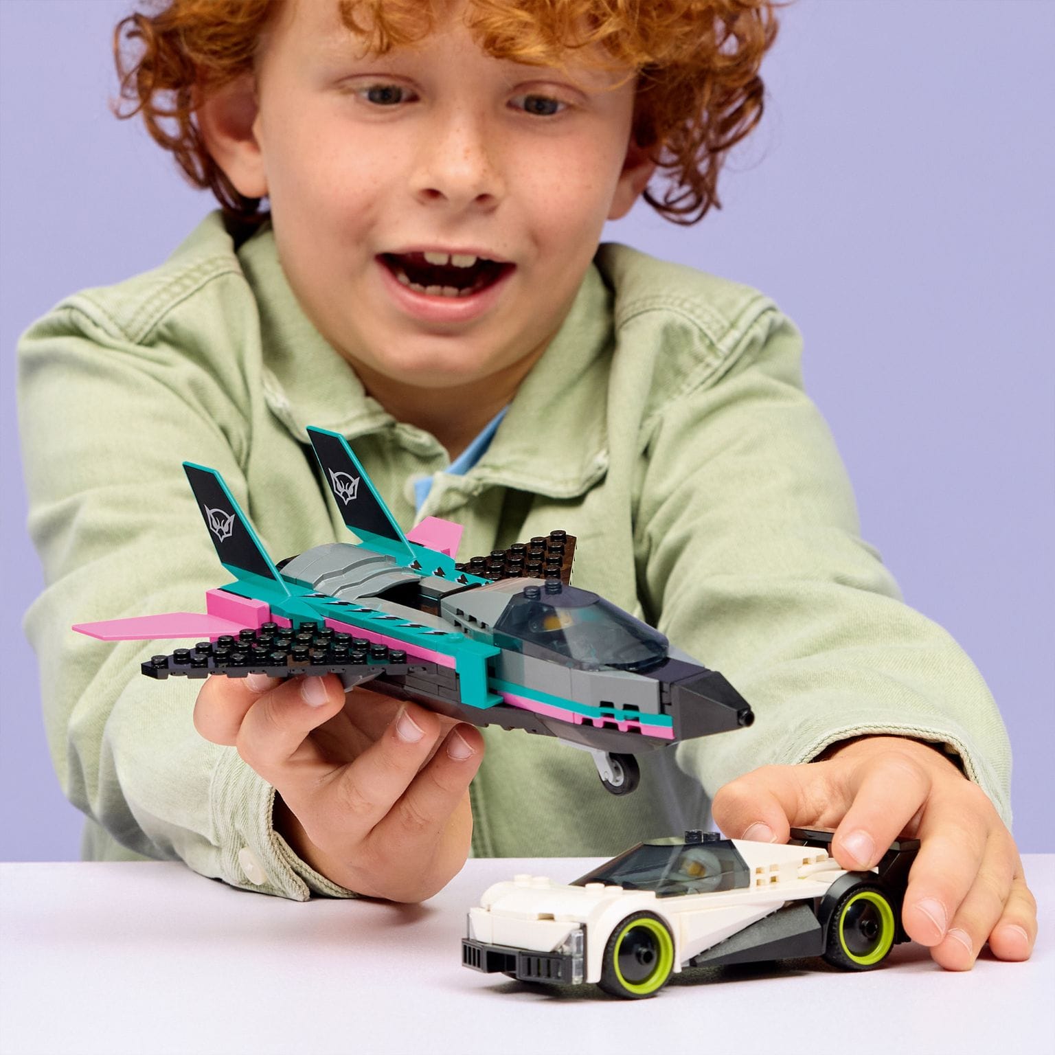 LEGO City Jato Contra Carro vista adicional 2