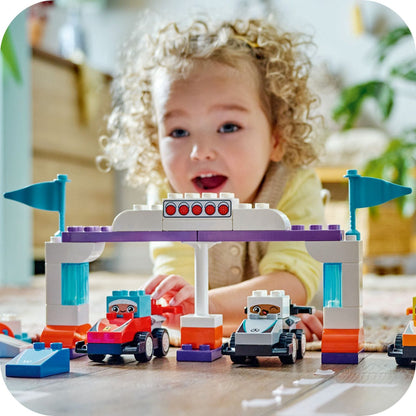 LEGO DUPLO Cars and Formula 1 Racers additional view 2