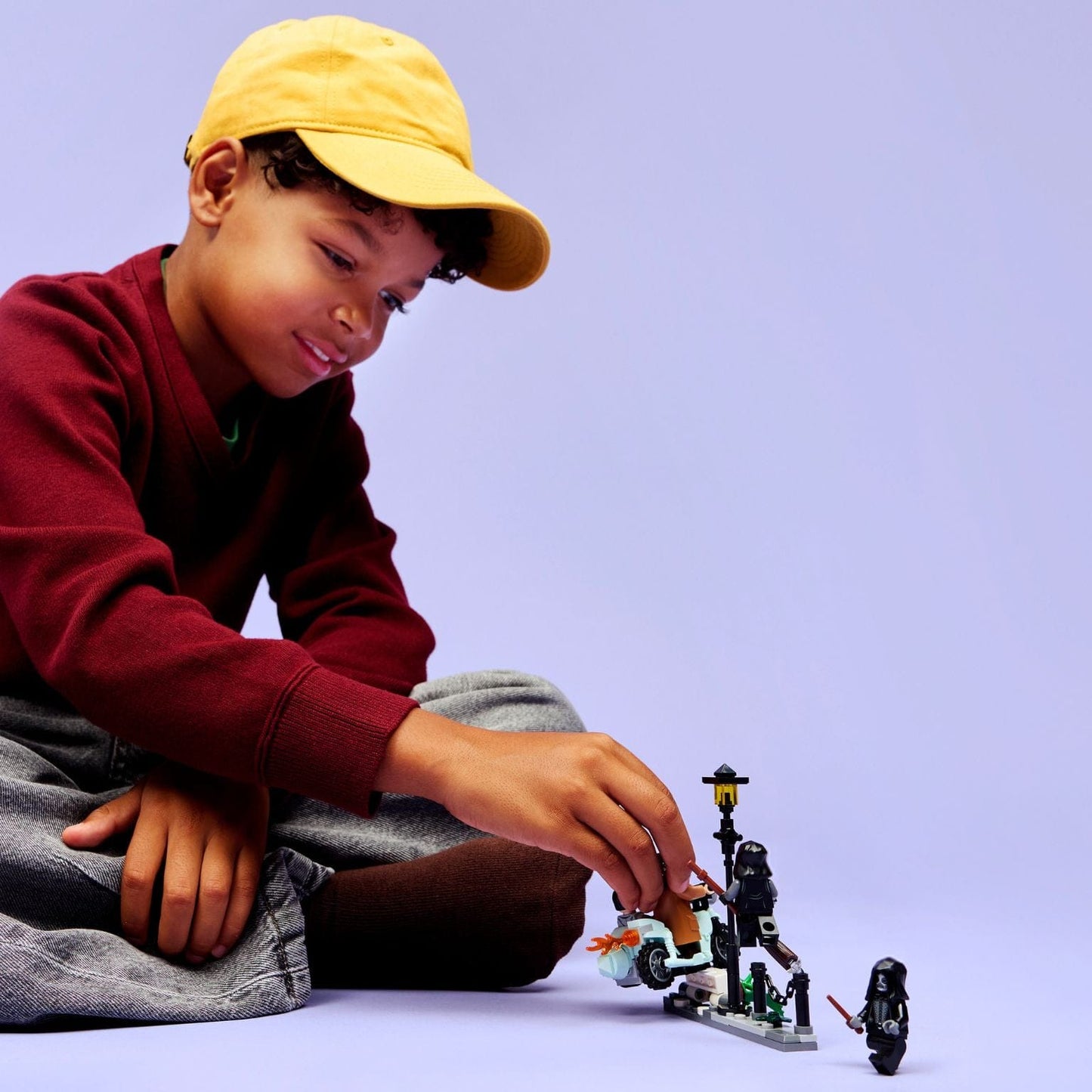 LEGO Harry Potter Fuga de Privet Drive do Hagrid e Harry com mota e sidecar, perseguidores e cenário de rua noturna