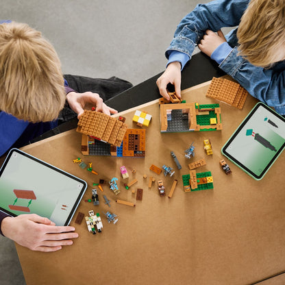 Characters from LEGO Minecraft The Evoker Raid