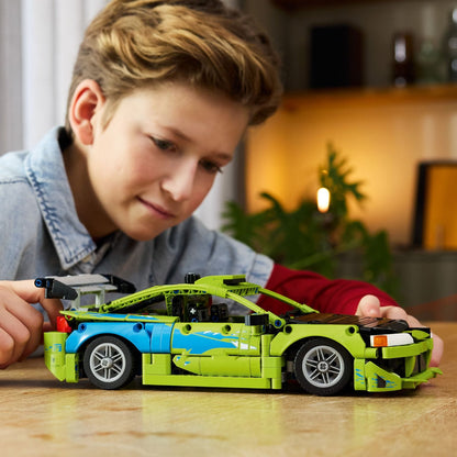 Detail of the LEGO Technic Mitsubishi Eclipse car