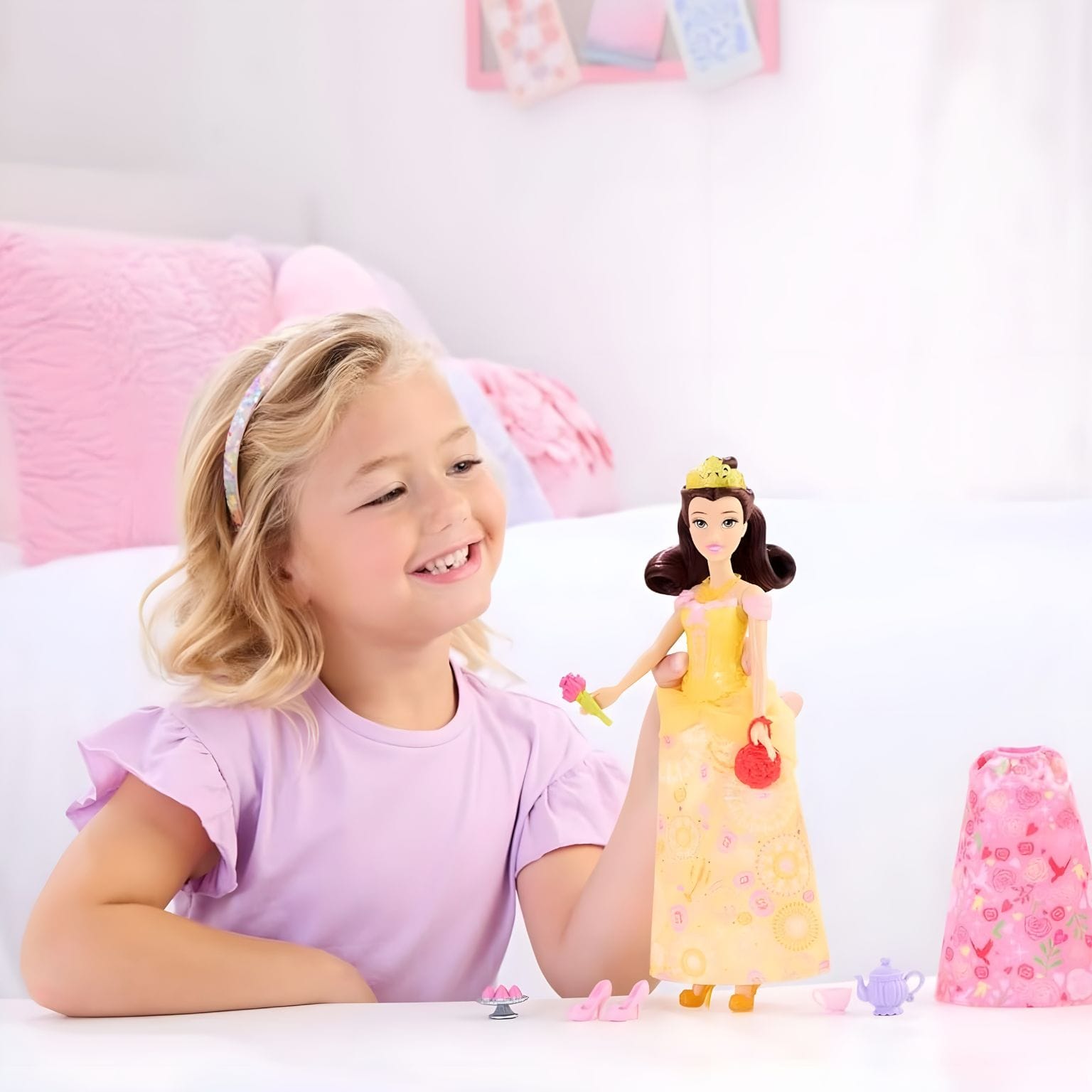 Princesa Disney Bella inspirada em A Bela e o Monstro para coleção e imaginação