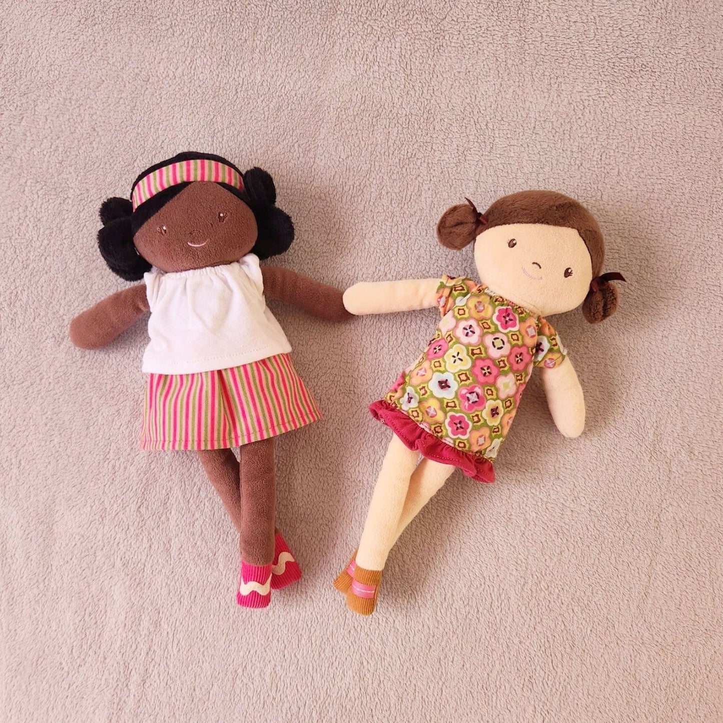 Apresentamos Boneca de Pano Amy 33 cm com o SKU 60746424 recomendado para + 0 meses