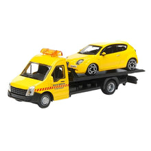Reboque Iveco Daily amarelo a transportar um Alfa Romeo Mito amarelo
