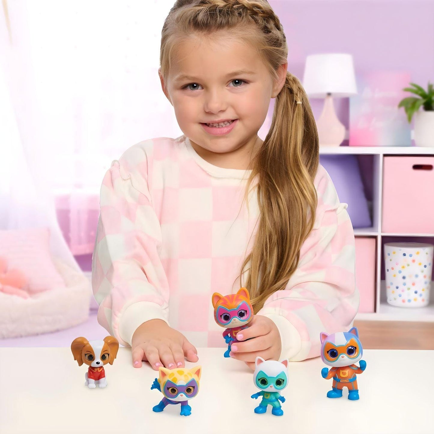 Apresentamos Conjunto Figuras SuperKitties com o SKU 776700125 recomendado para + 3 anos