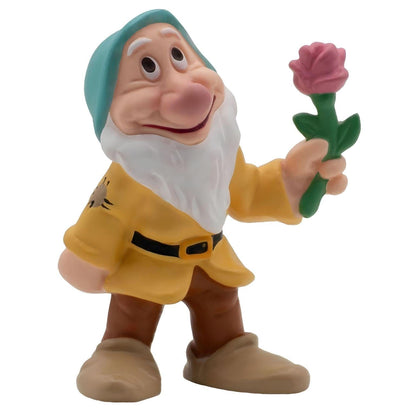 We present Snow White and the Seven Dwarfs -Dopey- with SKU 621248022 recommended for + 3 years