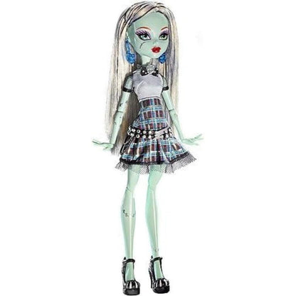 Introducing Monster High Frights, Camera, Action! -Frankie Stein- with SKU 55042121 recommended for + 6 years