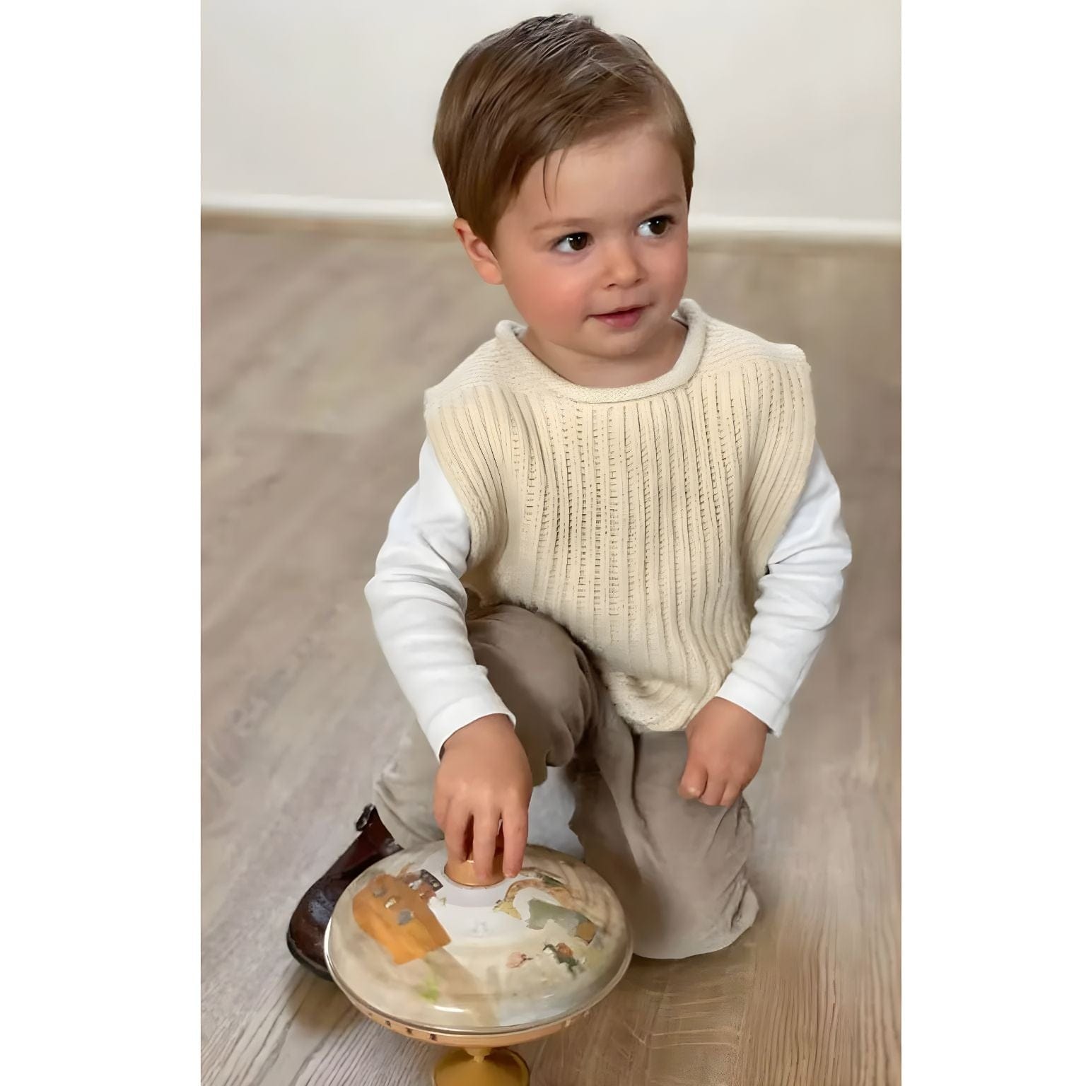 Apresentamos Pião Arca de Noé com o SKU 725004425 recomendado para + 12 meses
