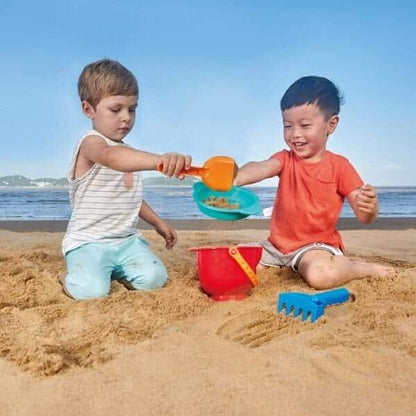 Introducing the Beach Set with SKU 82405623, recommended for ages 18 months+