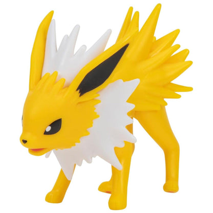 Introducing Pokémon Battle Figures - Carvanha, Jolteon and Wooloo with SKU 23305024 recommended for ages + 4 years