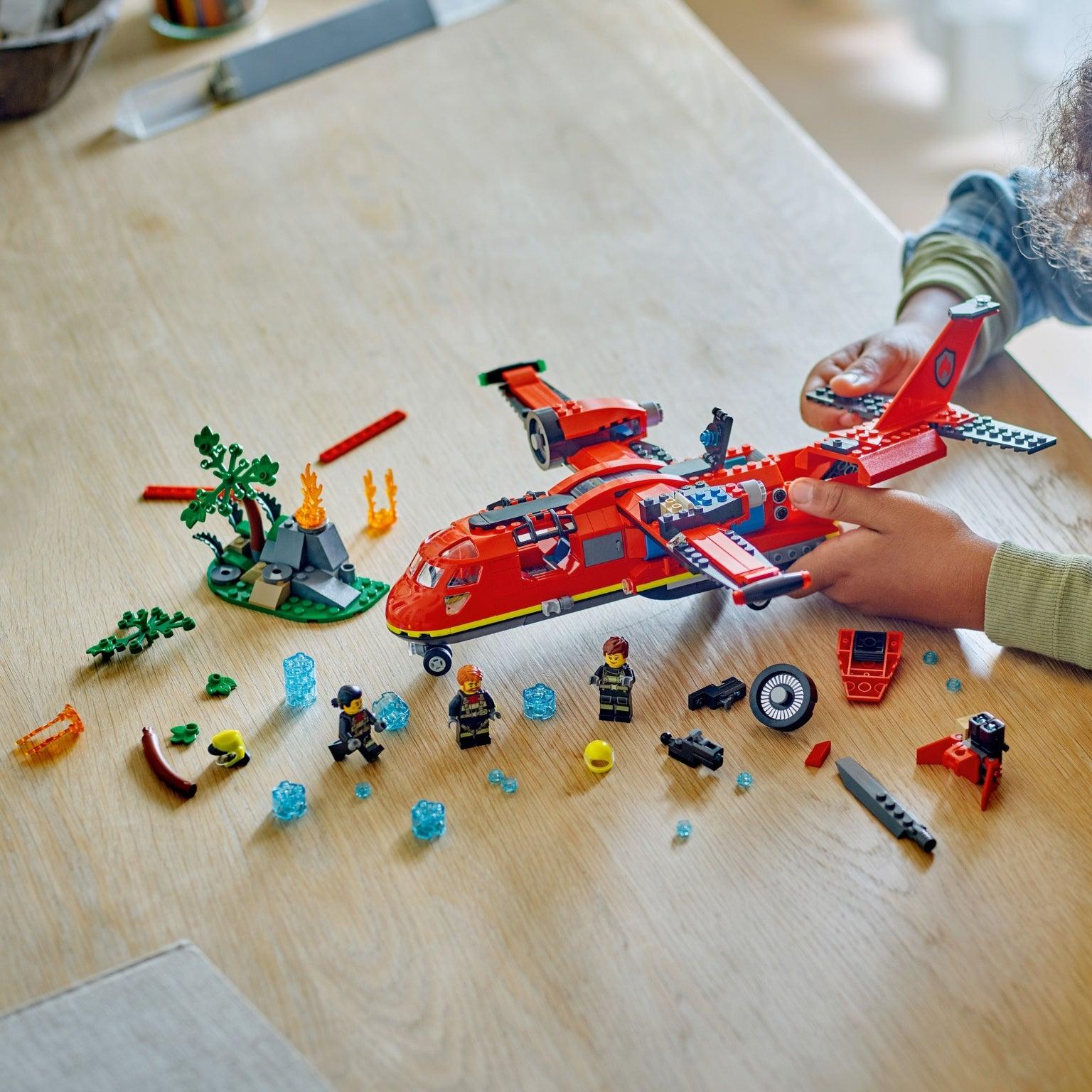 Lego City Avião de Resgate dos Bombeiros - Brincatoys