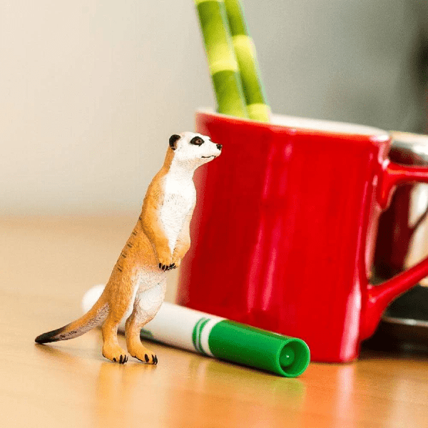 Apresentamos Figura de borracha - Suricata com o SKU 432462923 recomendado para + 3 anos