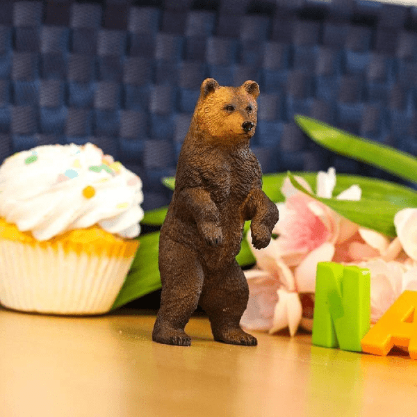 Apresentamos Figura de borracha - Urso Pardo em pé com o SKU 438172923 recomendado para + 3 anos